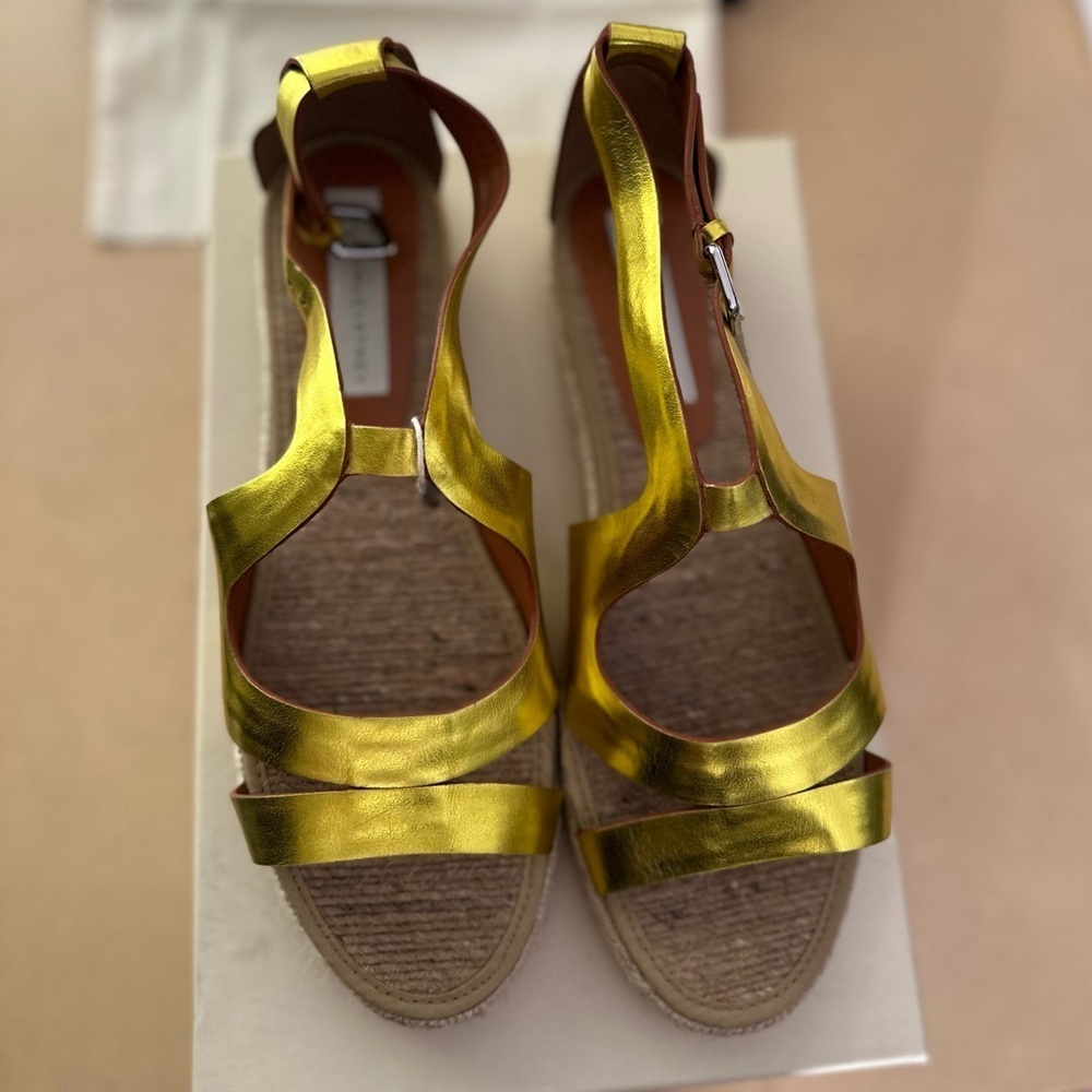Stella McCartney flat sandal in steel citron size 40 Rare! - Picture 6 of 8